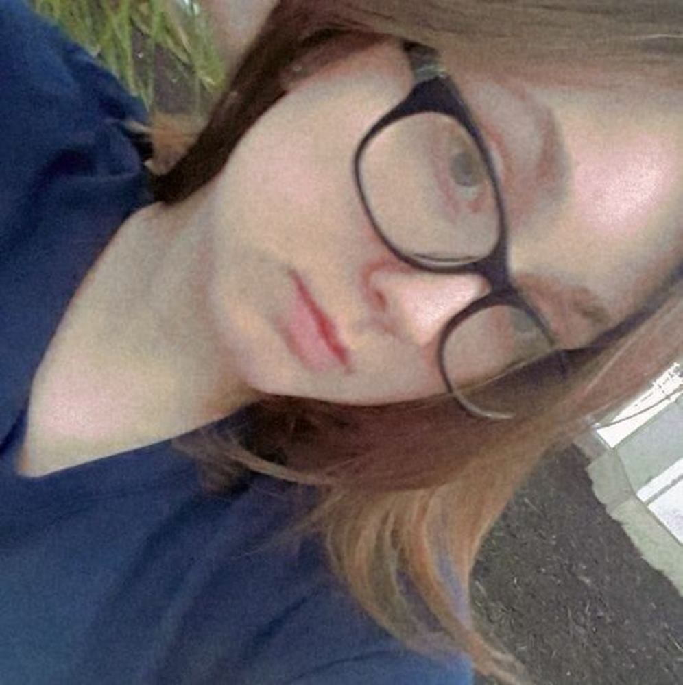Meet your Posher, Skylar